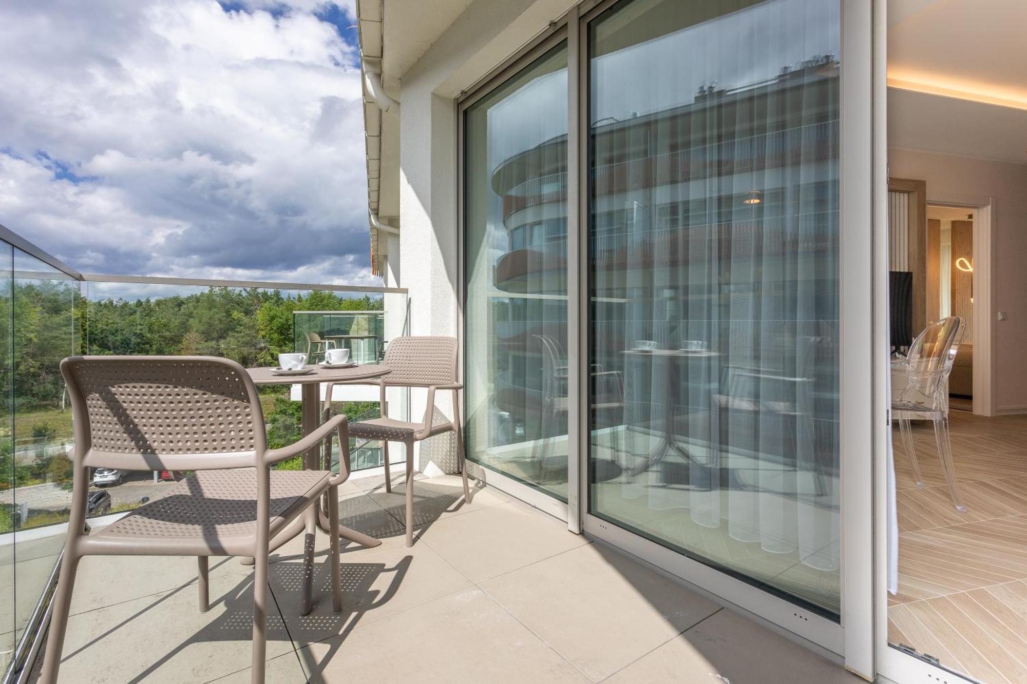 Apartpark - Ambria Apartments Свиноуйсьце Экстерьер фото